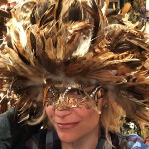 Meet your Posher, Rachel